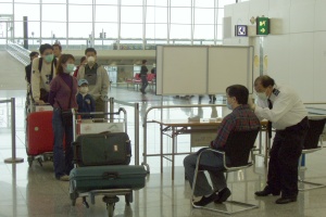 香港國際機場 - 量體溫